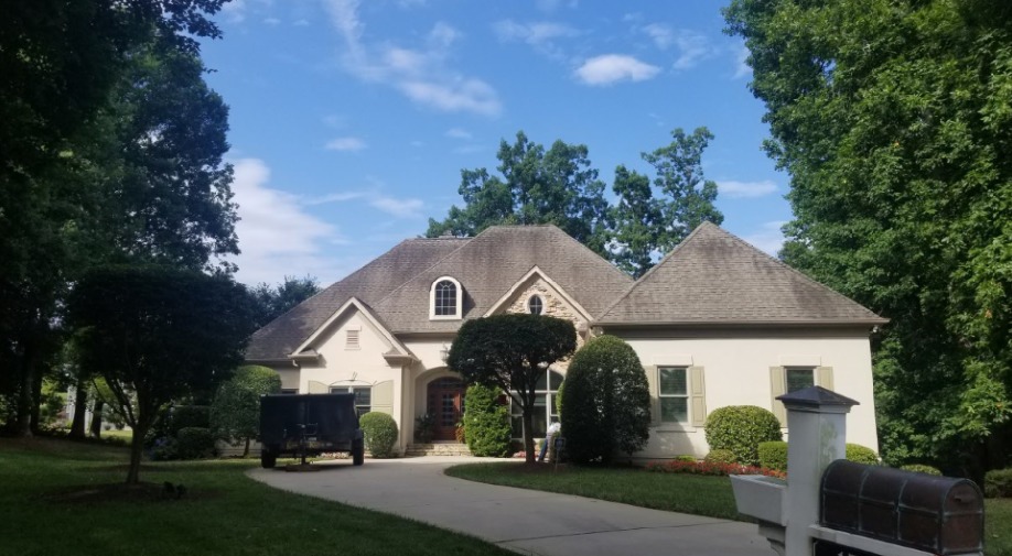 3-tab shingle roof before replacement